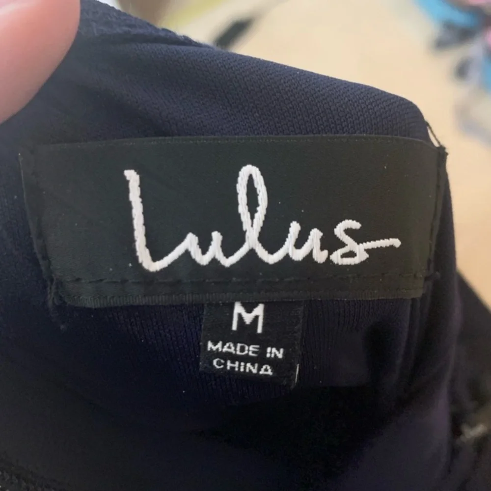 Lulu’s air of romance navy blue maxi formal dress - Picture 6 of 7